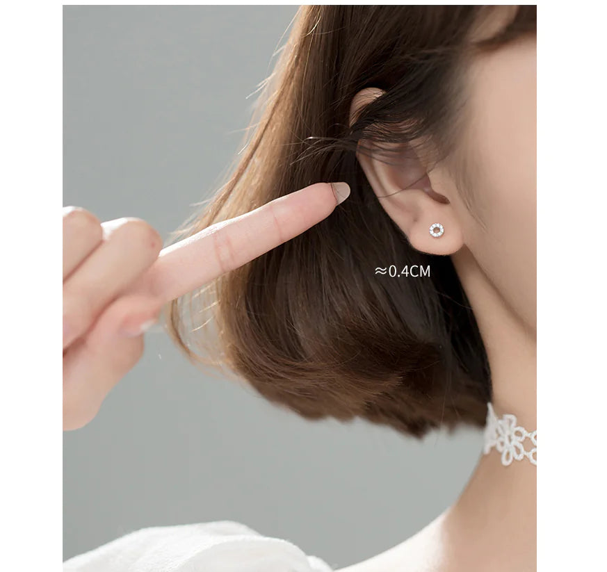 S925 Silver Round Stud Earrings with Diamonds for Women